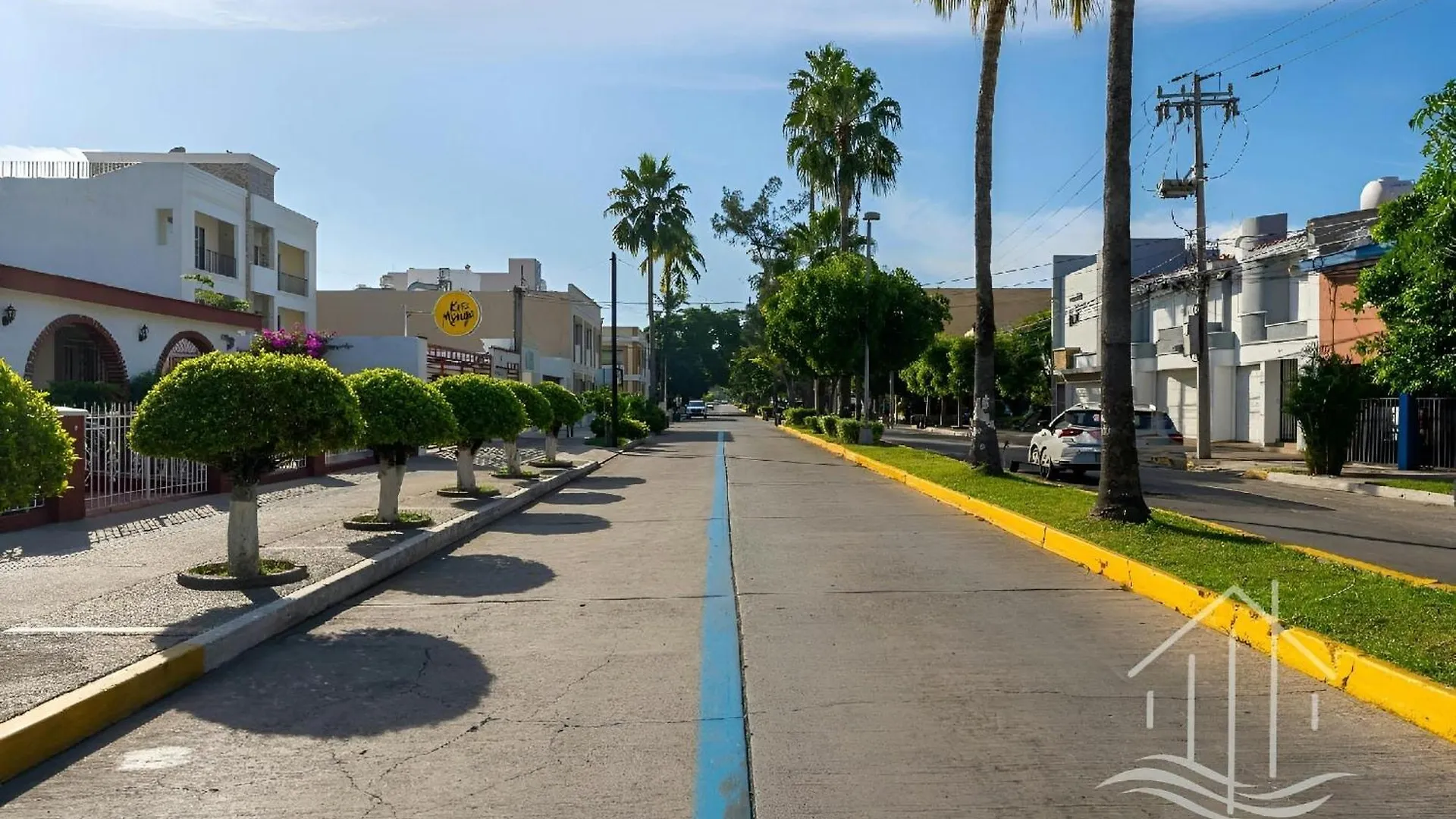 Apartment Luxe Modern-5 Star Area-Walk 2 Beach-Pool-Bbq-View-King Bed Mazatlan Mexico
